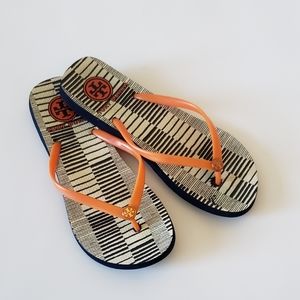 GREAT CONDITION! TORY BURCH ORANGE THONG SANDALS